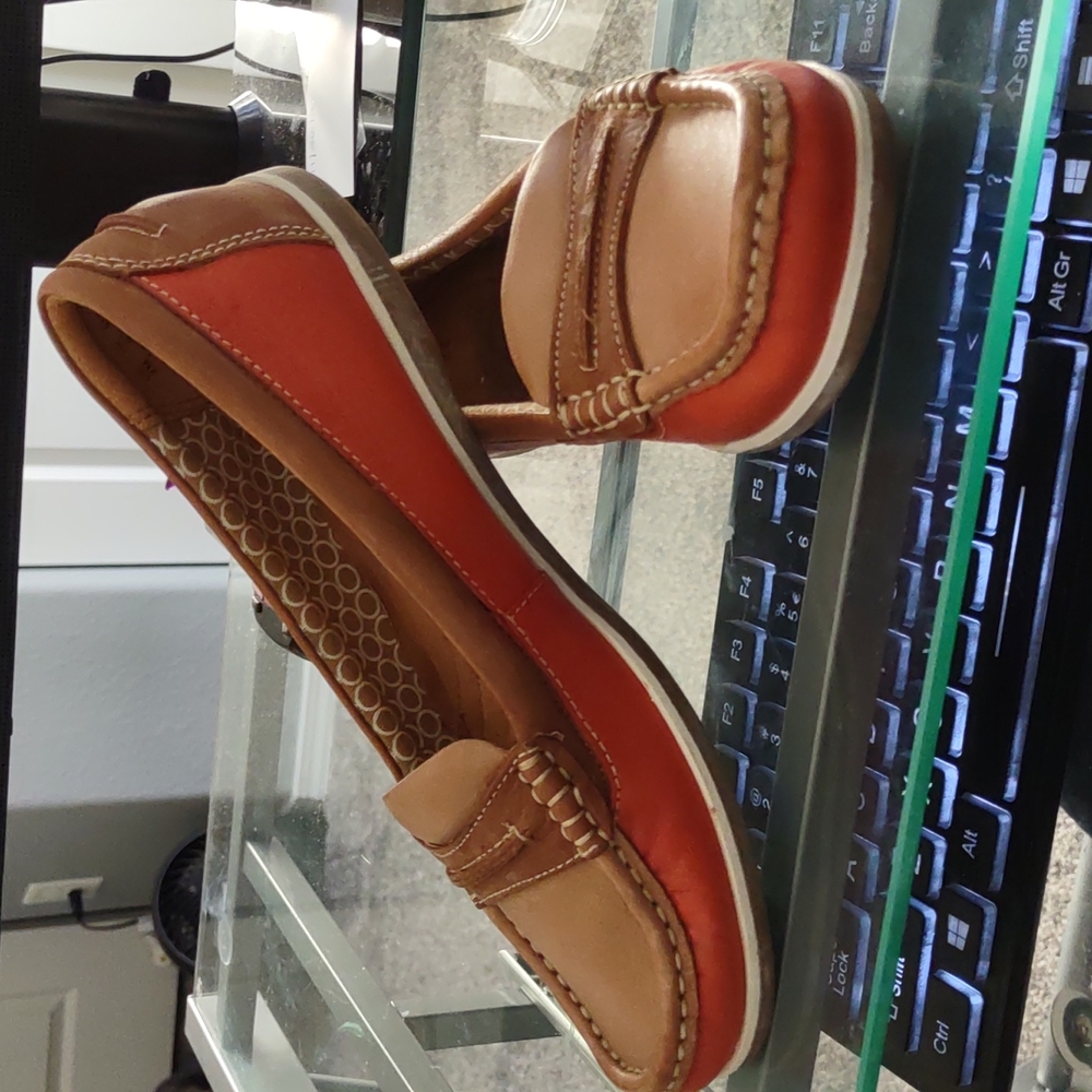 Naturalizer loafer, 7M, leather upper
